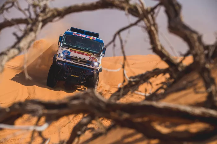 #501 Kamaz - Master: Anton Shibalov, Dmitrii Nikitin, Ivan Tatarinov