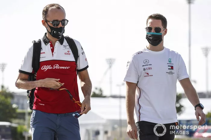 Robert Kubica, piloto reserva de Alfa Romeo y Stoffel Vandoorne, de Mercedes-AMG F1