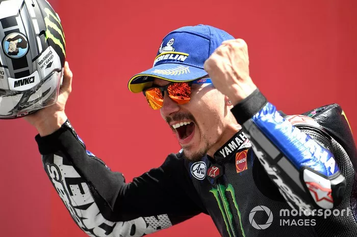 Podio: Maverick Viñales, ganador de la carrera, Yamaha Factory Racing