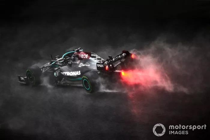 Lewis Hamilton, Mercedes, 9 puan