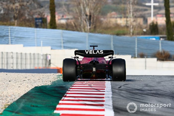 Carlos Sainz Jr., Ferrari F1-75