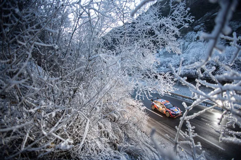 Oliver Solberg, Elliott Edmondson, Hyundai World Rally Team Hyundai i20 N Rally1