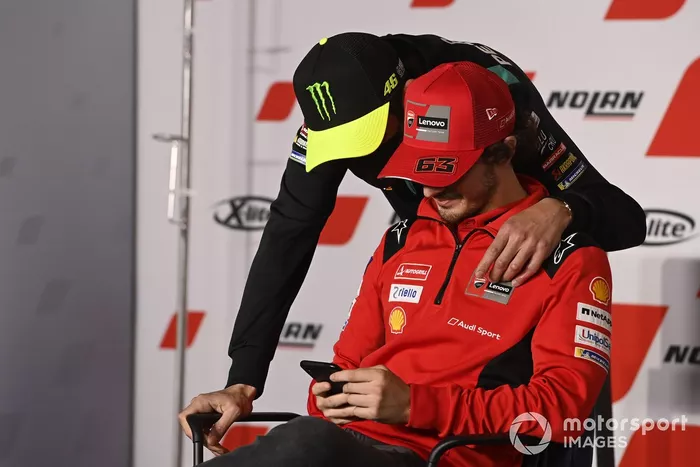 Valentino Rossi, Petronas Yamaha SRT, Francesco Bagnaia, Ducati Team