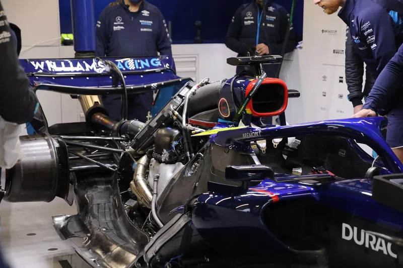 Le moteur Mercedes de la Williams FW44