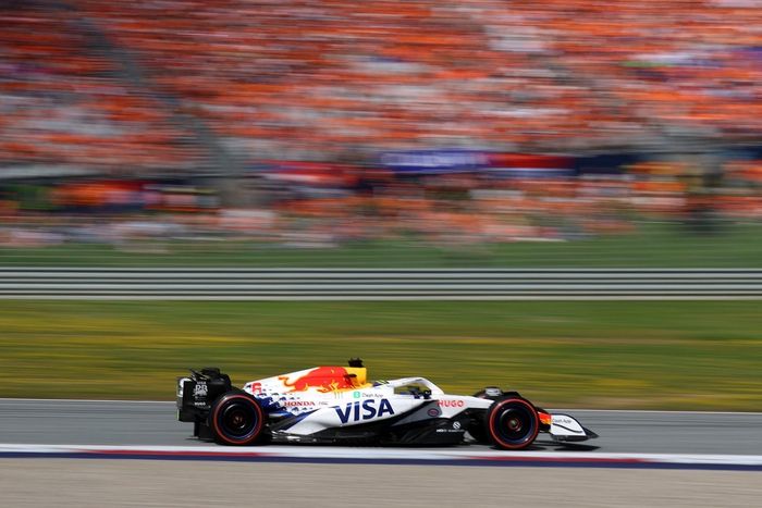 Isack Hadjar, Equipo Racing Bulls