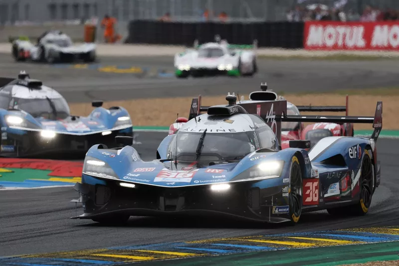 #36 Alpine Endurance Team Alpine A424: Mick Schumacher, Frederic Makowiecki, Jules Gounon