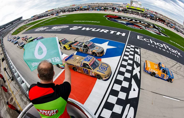 Tyler Ankrum, McAnally-Hilgemann Racing Chevrolet