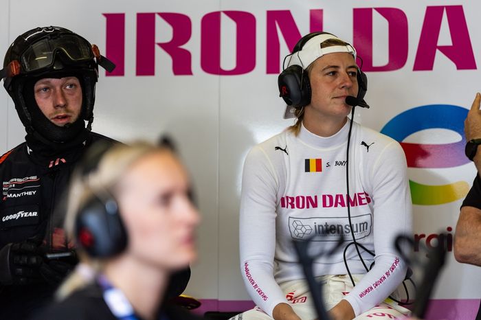  #85 Iron Dames Porsche 911 GT3 R LMGT3: Sarah Bovy