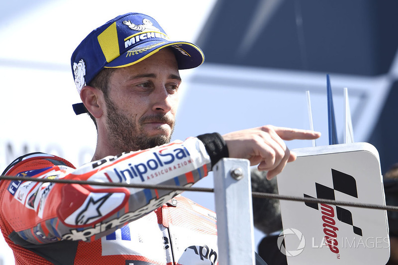 Подіум: переможець гонки Андреа Довіціозо, Ducati Team