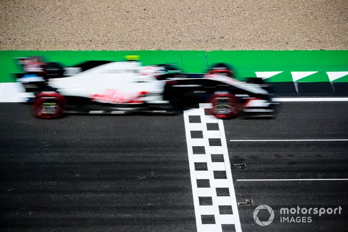 Kevin Magnussen, Haas VF-20