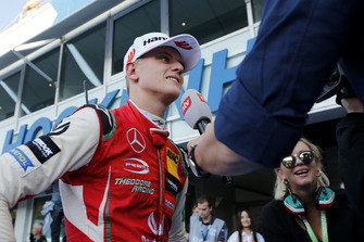 Мік Шумахер, PREMA Theodore Racing Dallara F317 - Mercedes-Benz