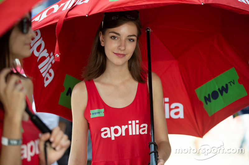 Grid girl
