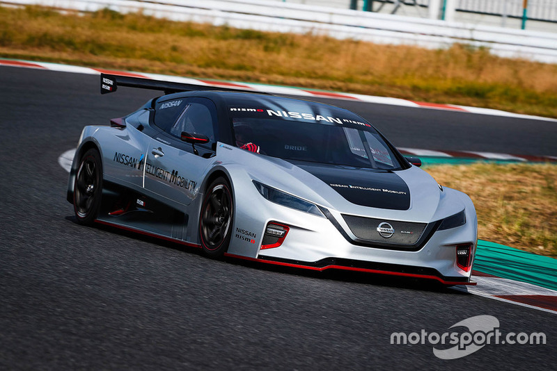  Nissan LEAF NISMO RC