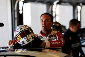 Kevin Harvick, Stewart-Haas Racing, Ford Fusion Mobil 1