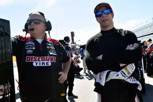 Brad Keselowski, Team Penske, Ford Mustang Discount Tire and Jeremy Bullins