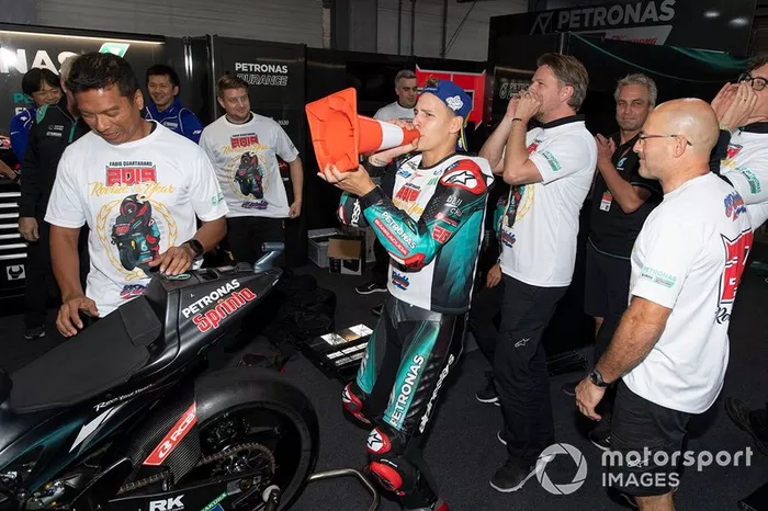 Second place Fabio Quartararo, Petronas Yamaha SRT celebrates with his team