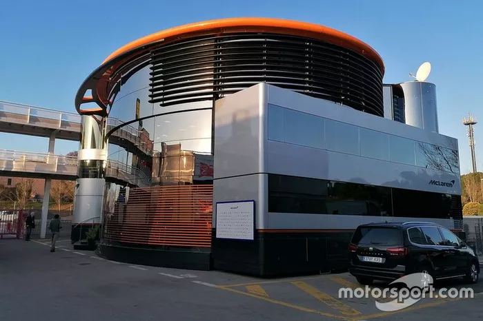 El motorhome de McLaren
