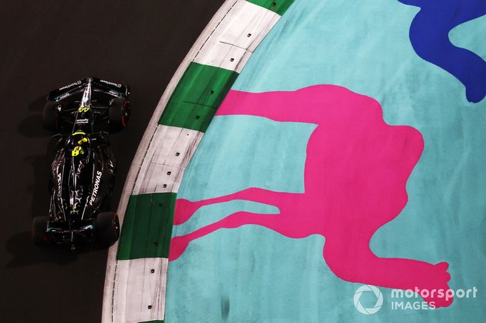 Lewis Hamilton, Mercedes F1 W14