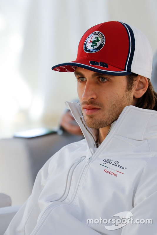 Антонио Джовинацци, Alfa Romeo Racing
