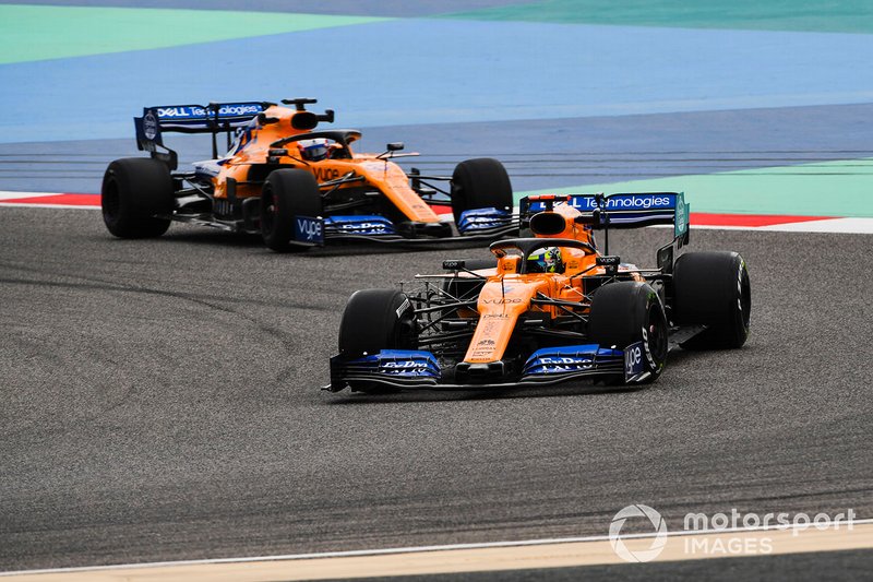 Lando Norris, McLaren MCL34 and Carlos Sainz Jr., McLaren MCL34 