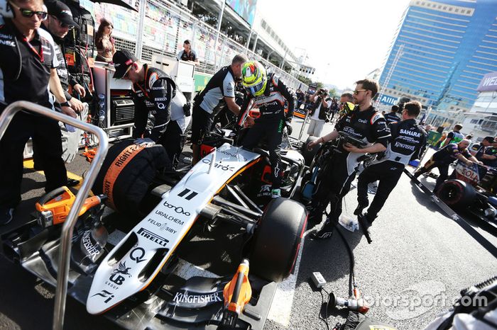 Sergio Pérez, Sahara Force India F1 VJM09 de la parrilla