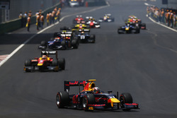 Pierre Gasly, PREMA, Racing on the warm up lap