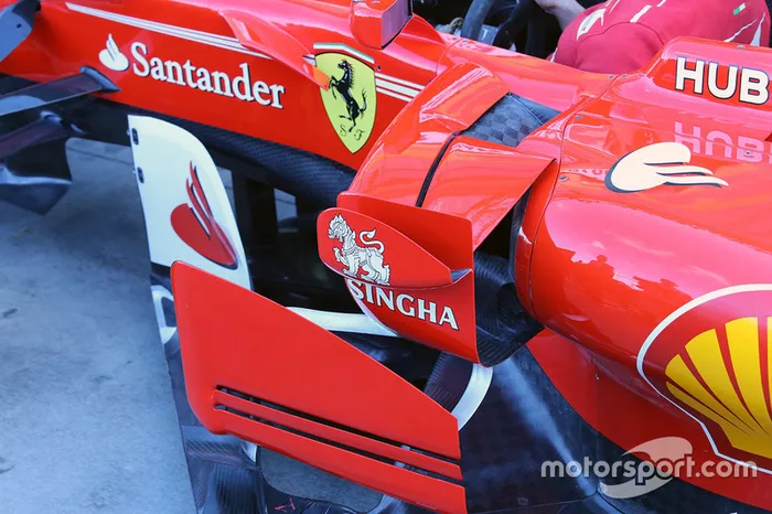 Detalhe do sidepod da Ferrari SF70H