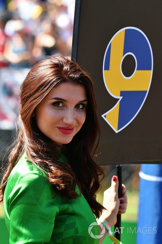 Chicas de la parrilla