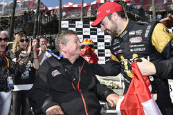 James Hinchcliffe, Schmidt Peterson Motorsports Honda and Sam Schmidt celebrates