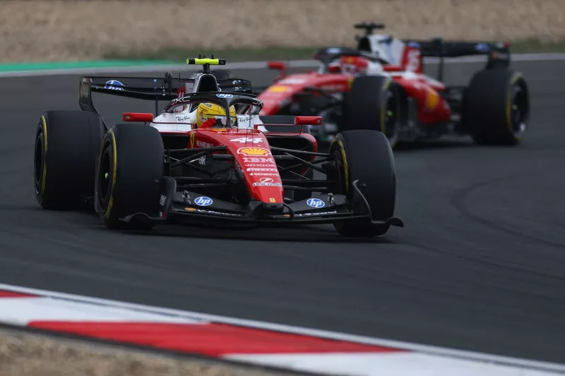 Charles Leclerc, Ferrari, Lewis Hamilton, Ferrari