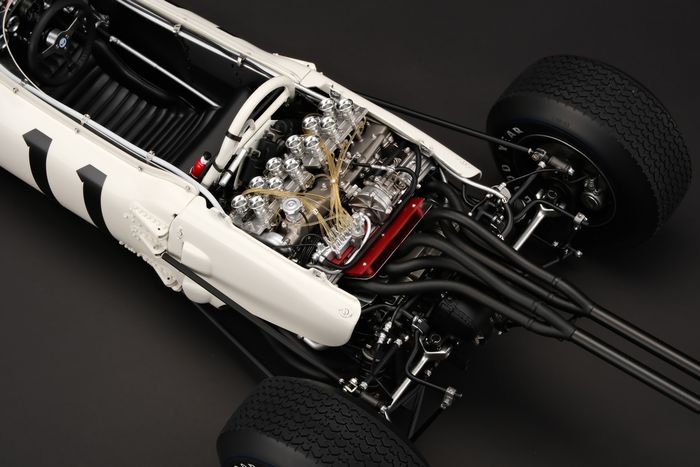 ハンドメイド＆部品点数1600超え……！ ホンダ、F1初優勝60周年を