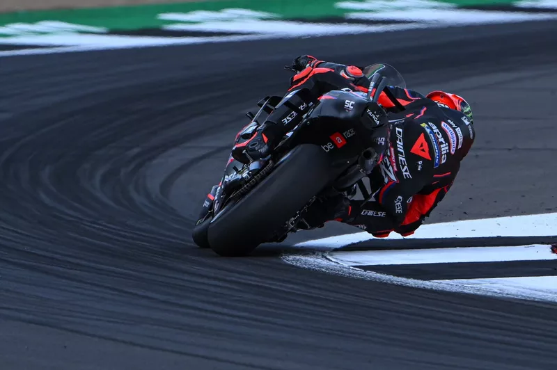 Marco Bezzecchi, Aprilia Racing