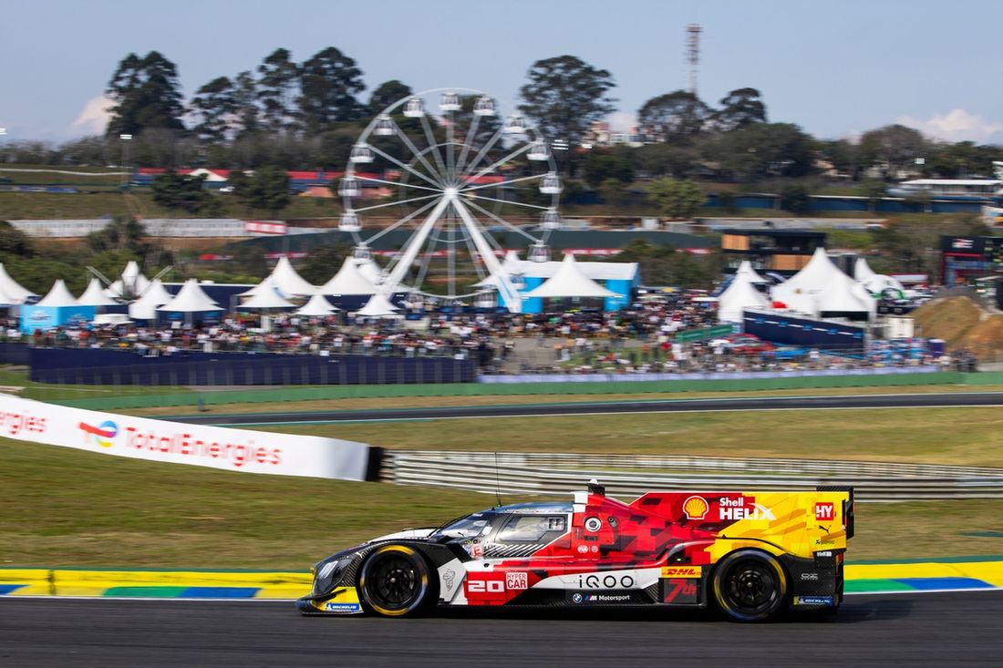 #20 BMW M Team WRT BMW M Hybrid V8: Rene Rast, Marco Wittmann, Sheldon van der Linde