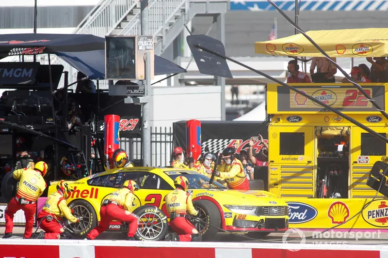 Joey Logano, Team Penske, Shell Pennzoil Ford Mustang