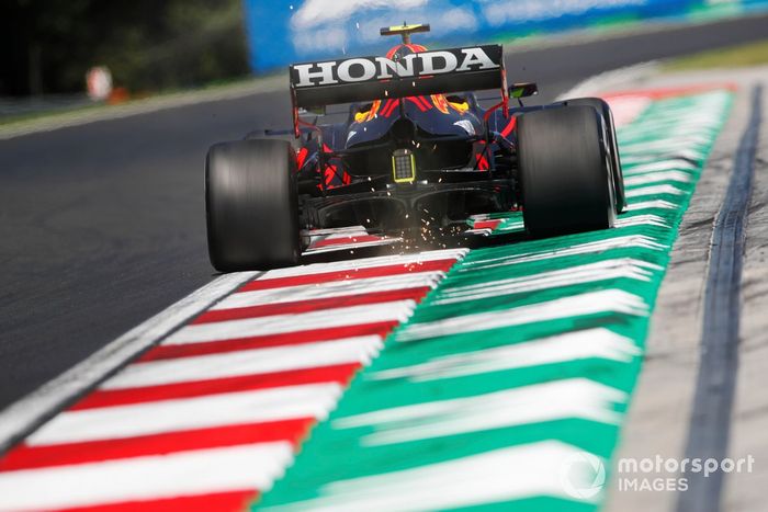 Sergio Pérez, Red Bull Racing RB16B