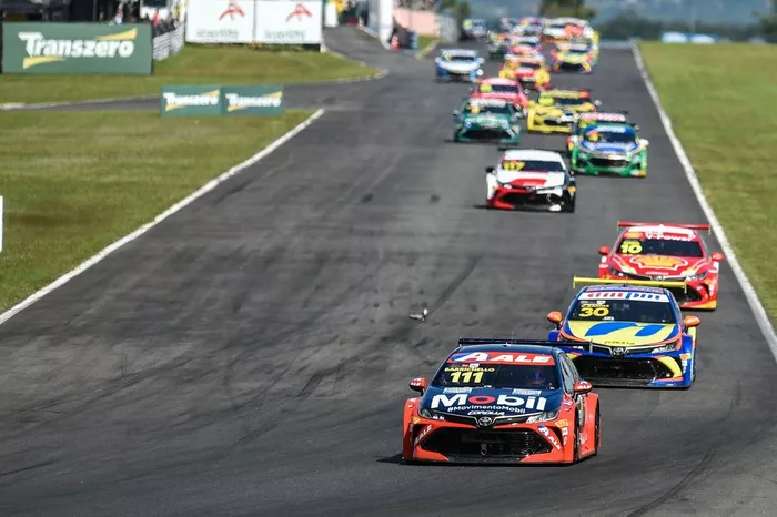 2022 (Stock Car): Full Time, 3º no campeonato em andamento (102 pts)
