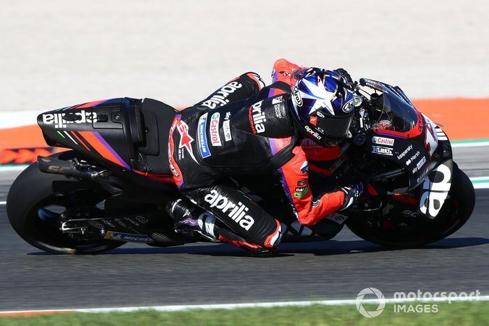Maverick Viñales, Aprilia Racing Team