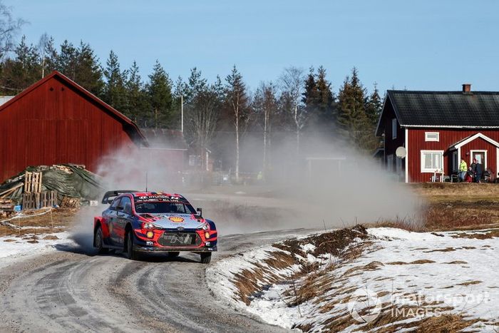 Thierry Neuville, Nicolas Gilsoul, Hyundai Motorsport Hyundai i20 Coupe WRC