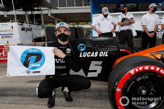 Ganador de la pole Patricio O'Ward, Arrow McLaren SP Chevrolet