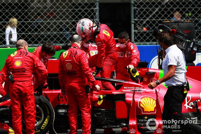 Charles Leclerc, Ferrari SF21