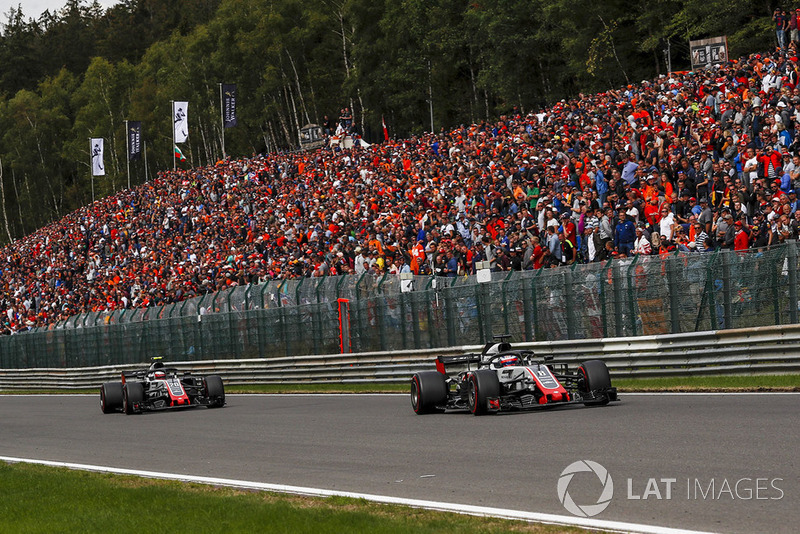 Ромен Грожан, Кевін Магнуссен, Haas F1 Team VF-18