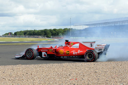 Sebastian Vettel, Ferrari SF70H spins