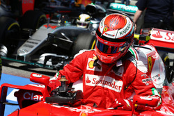 Kimi Räikkönen, Ferrari SF16-H, im Parc Fermé