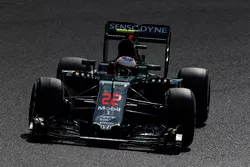 Jenson Button, McLaren MP4-31