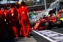 Sebastian Vettel, Ferrari SF71H, in the pit lane