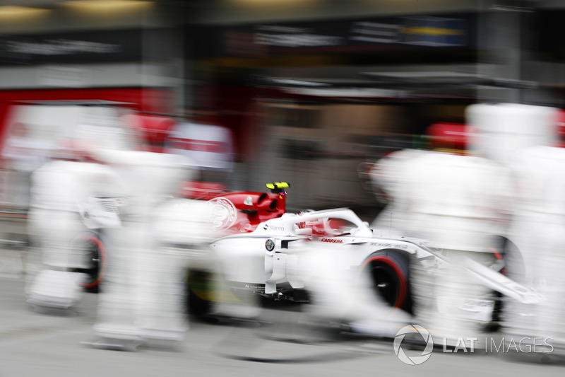 Charles Leclerc, Sauber C37 Ferrari, makes a pit stop