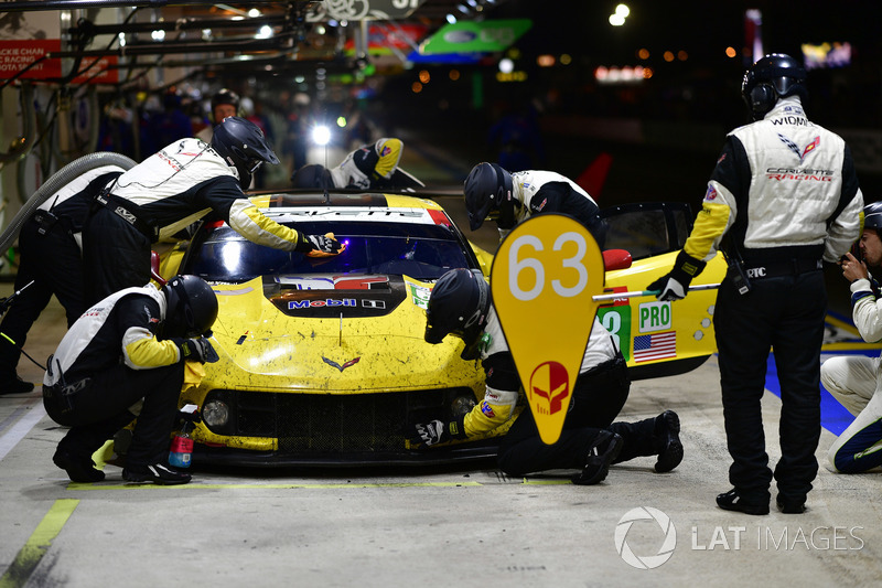 #63 Corvette Racing Chevrolet Corvette C7.R: Jan Magnussen, Antonio Garcia, Mike Rockenfeller