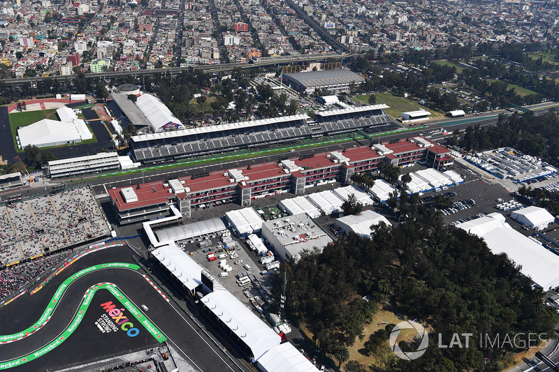 Vista desde el aire de la pista