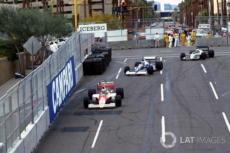 Ayrton Senna, McLaren Honda MP4/5B, Jean Alesi, Tyrrell 018 Ford, Gregor Foitek, Brabham Judd BT58