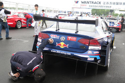 333 Race car rear